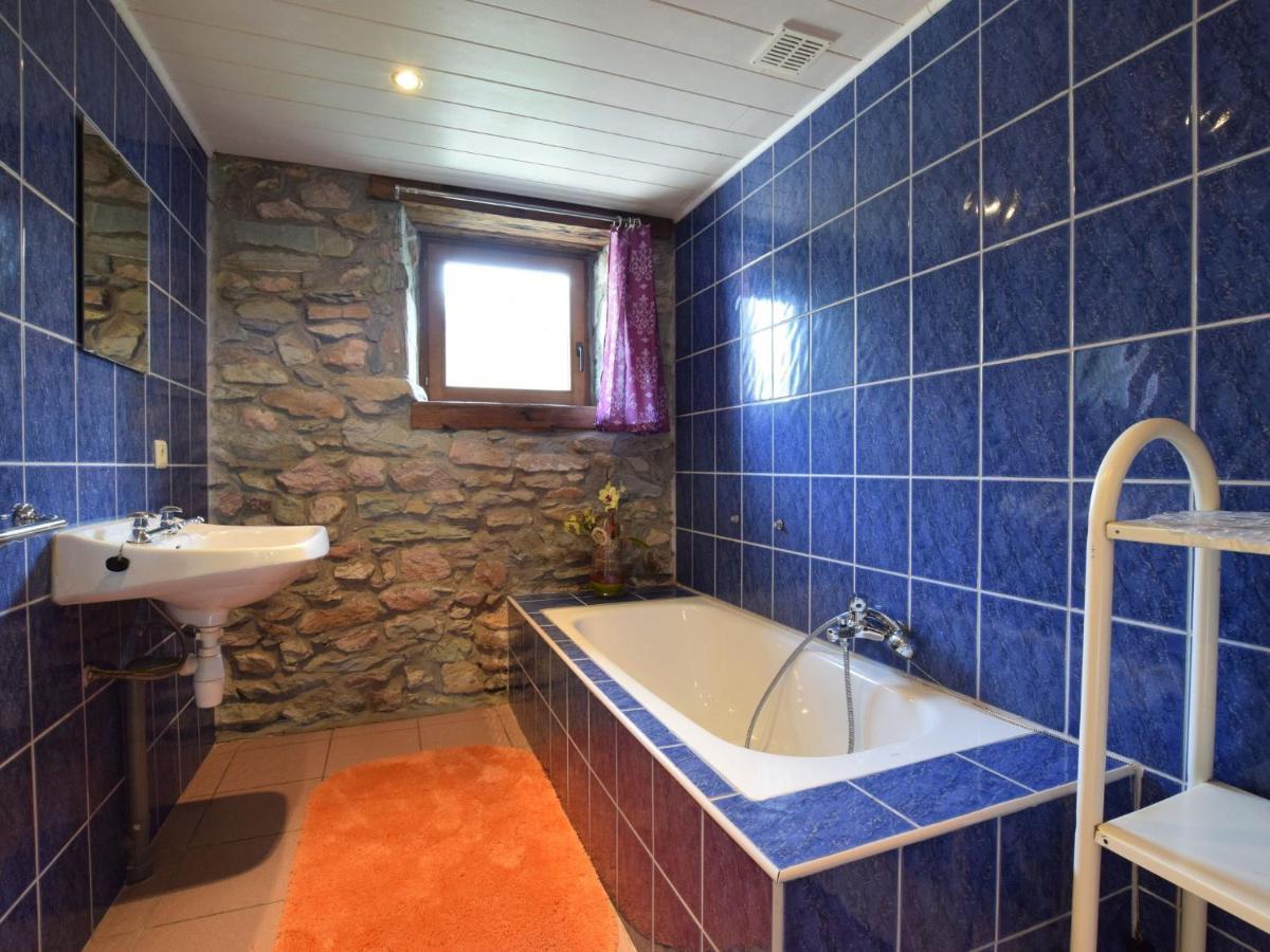 Quaint Cottage In Petite Langlire With Bubble Bath Экстерьер фото